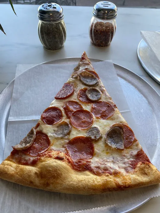 Cestra's Pizza 4 Picture 3