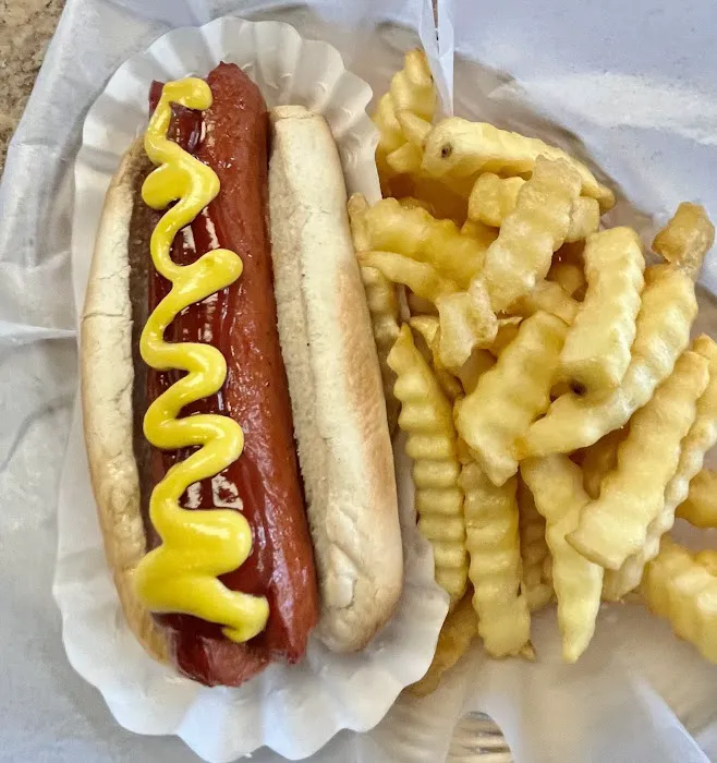 CHILI DOG RESTAURANT Picture 7