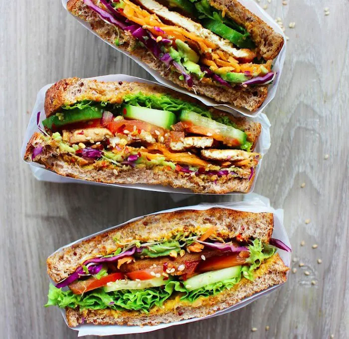 El Quetzal Deli & Grocery Picture 6