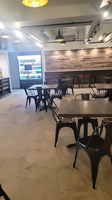 Iron Tomato Picture 7