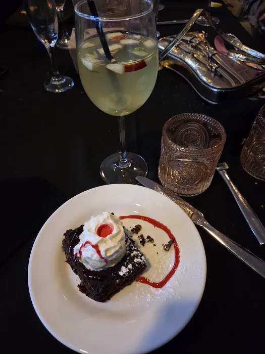 NoMa Social Picture 4