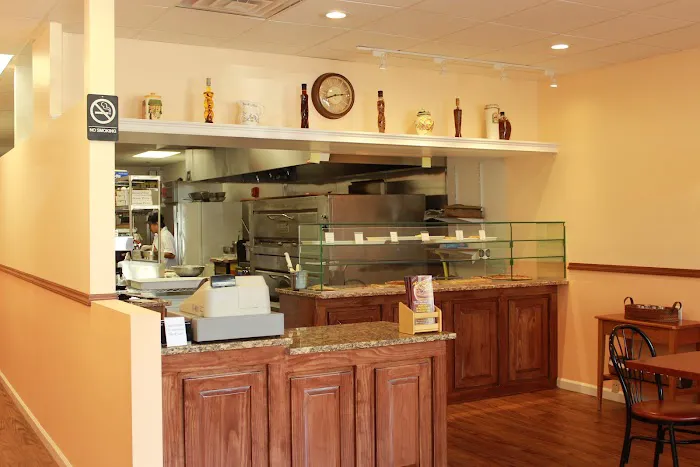 Alfredo's Pizza Cafe Picture 2