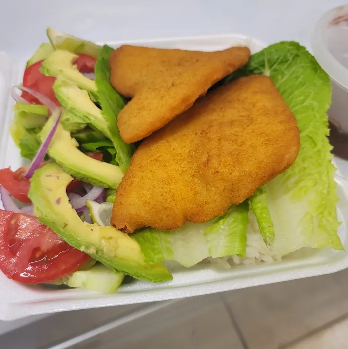 La Mina Deli and Grocery Picture 5