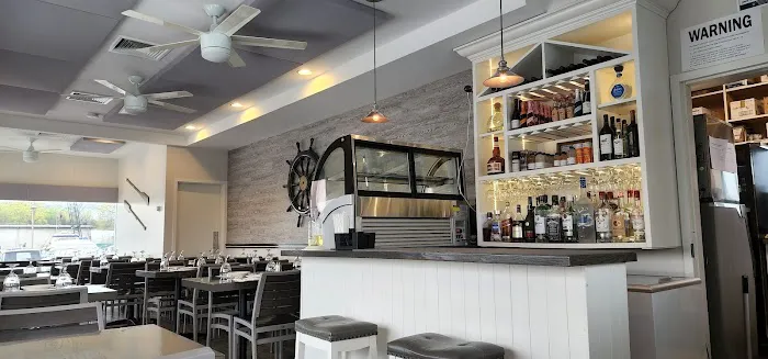 Lunello Restaurant Picture 6