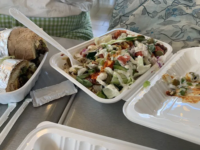 Mama G's Halal Kitchen Picture 6