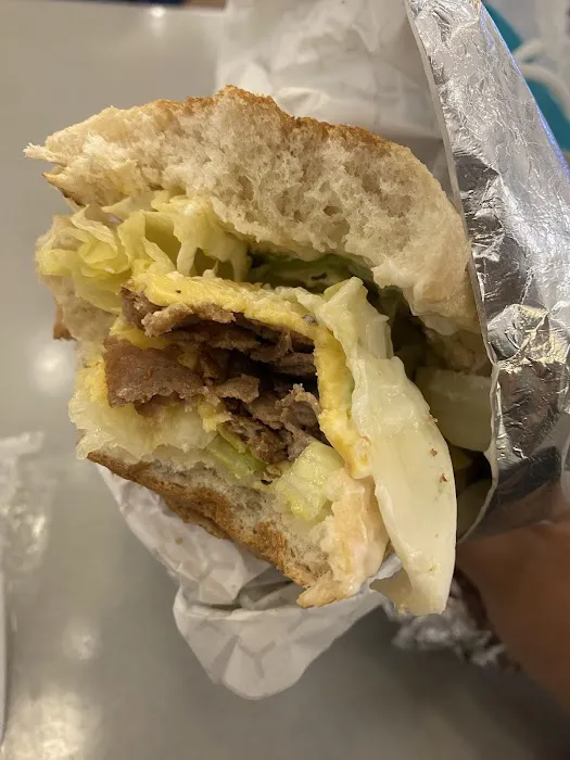 Mama G's Halal Kitchen Picture 1