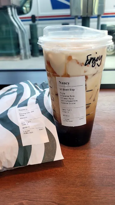 Starbucks Picture 1