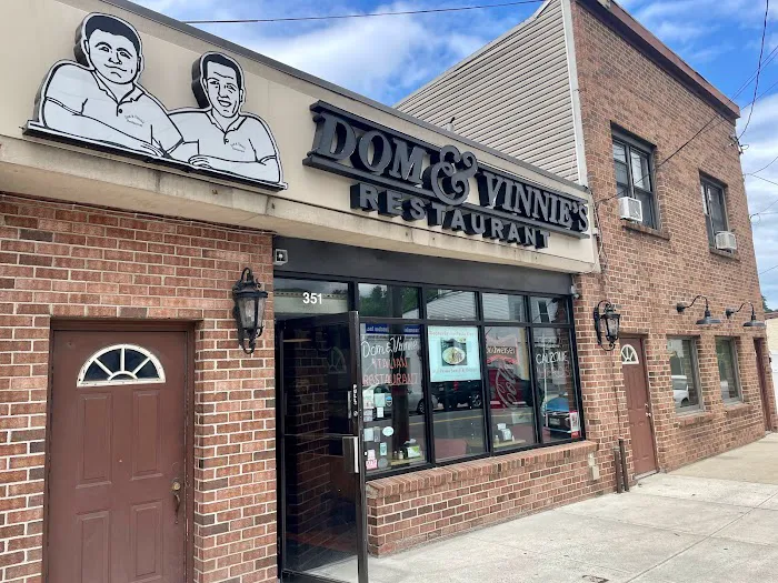 Dom & Vinnies Restaurant Picture 10