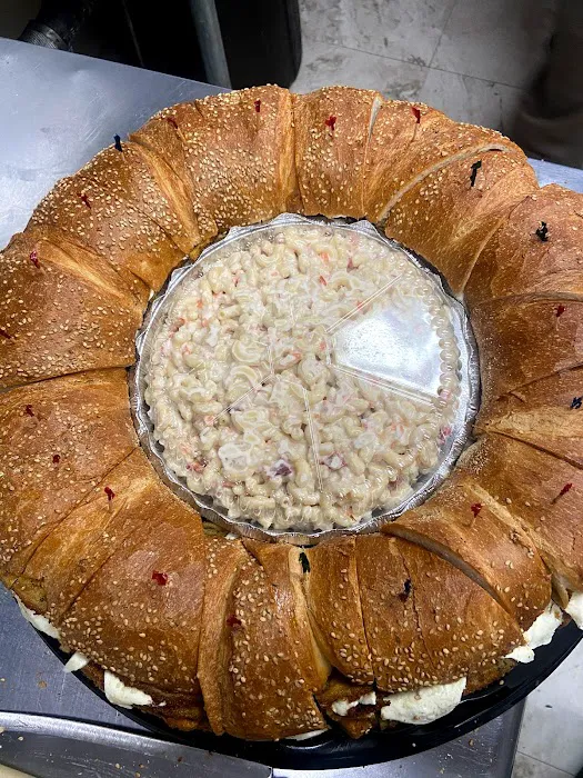 Double Six Deli Picture 9