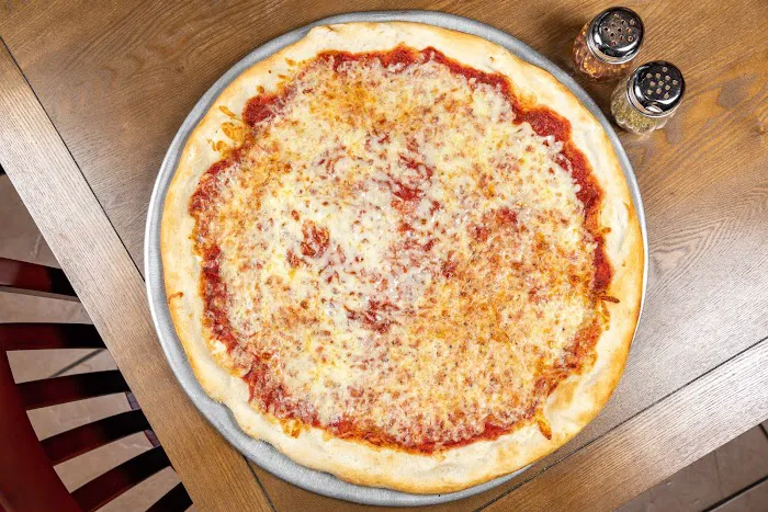 Giovanni's Pizza Picture 9