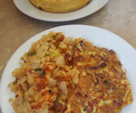 Paxos Grill & Cafe