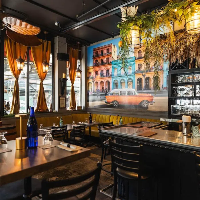 La Bella Havana Picture 8