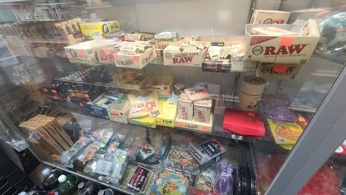 Hot Corner Deli Picture 8