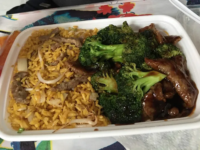 Golden Dragon Picture 3