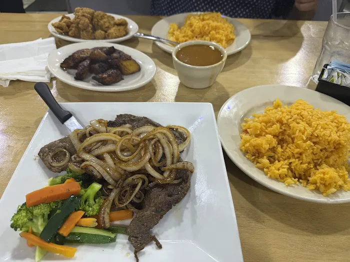 Caridad & Louie's Restaurant Picture 3