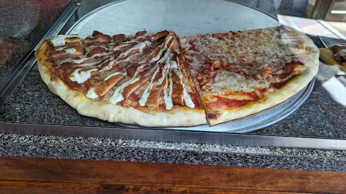 Carlito's Pizzeria Restaurant Picture 5