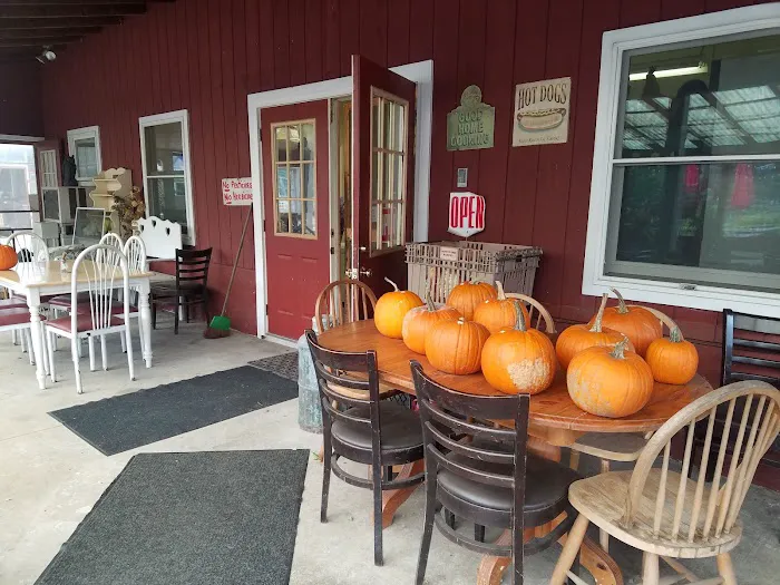 Farm Cafe Picture 7