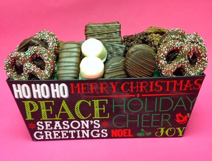 Mindy's Munchies Picture 3