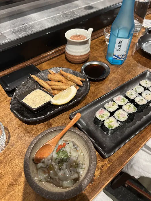 OKINAMI SUSHI BAR Picture 8