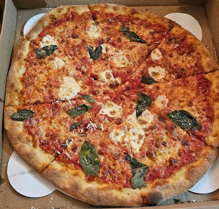 Pizza Fenice Picture 7