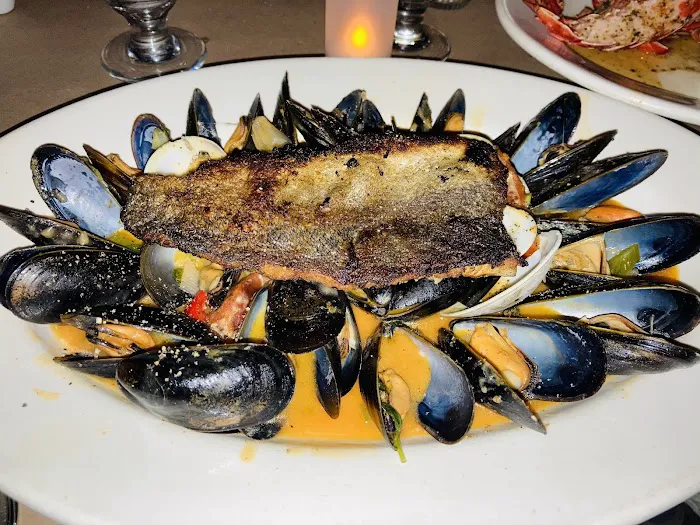 Caffe Regatta Picture 6