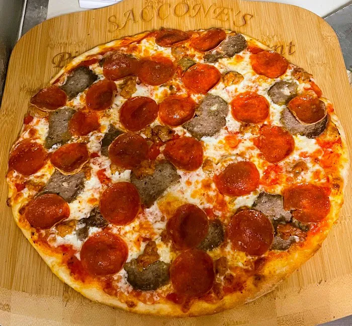 Saccone's Pizzeria Picture 2