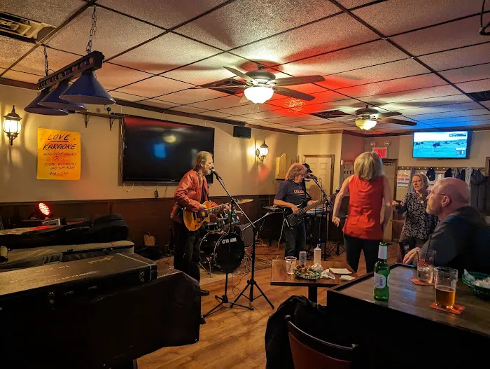 Richie's Pelham Pub Picture 8