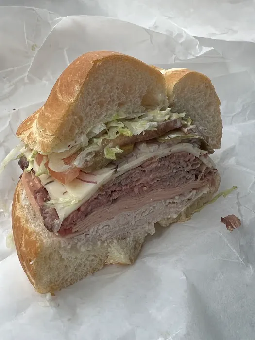 Lupe's Deli Picture 1