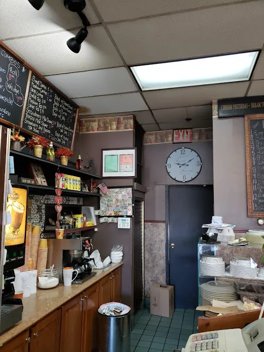 Quinto's Deli Picture 1