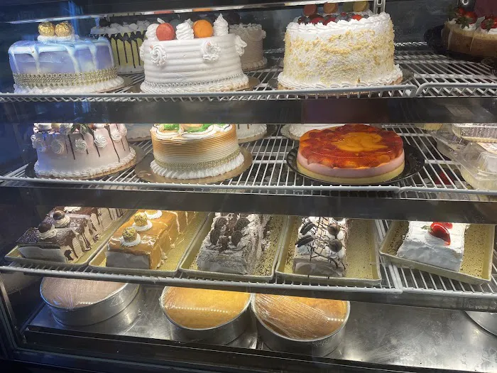 El Trigal Bakery Picture 8