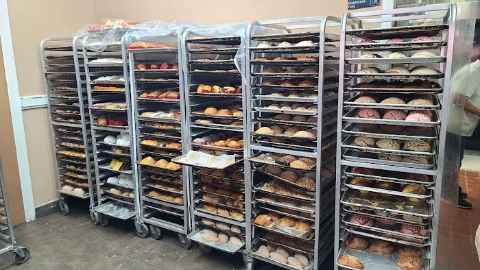 El Trigal Bakery Picture 6