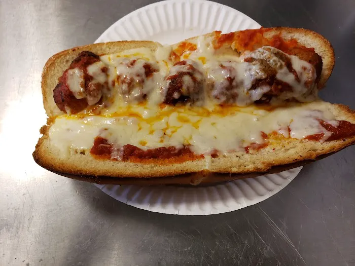 Roberto's Pizza & Pasta Picture 2