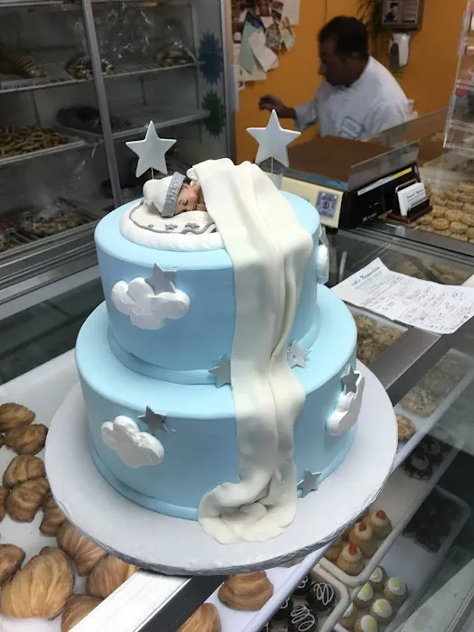Domenick's Nepperhan Italian Pastry Shop Picture 7