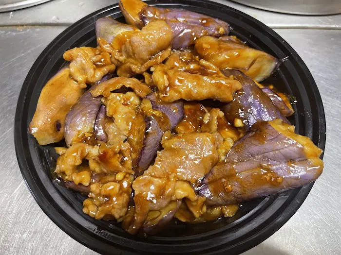 Golden Dragon Picture 2