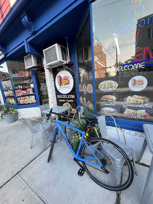 Los Ferchos Deli & Grocery Picture 10