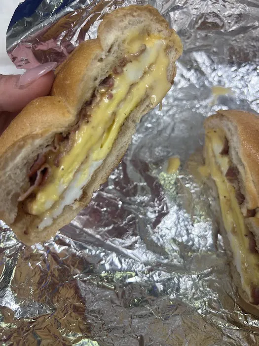 3 Guidos Italian Deli and Cafe Picture 2