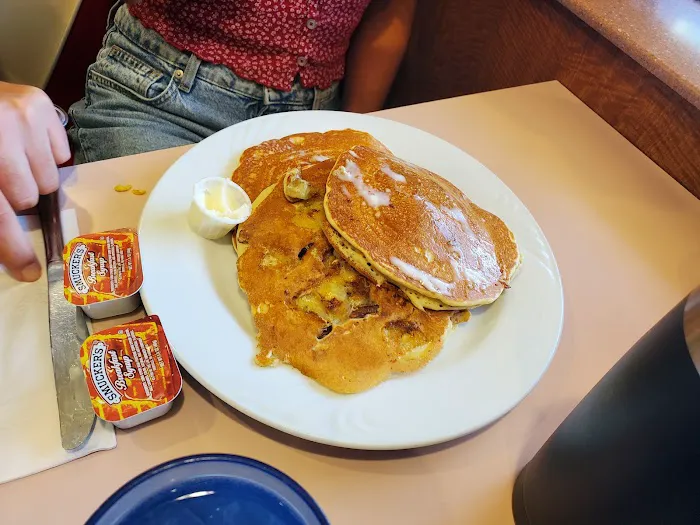 Dobbs Diner Picture 3