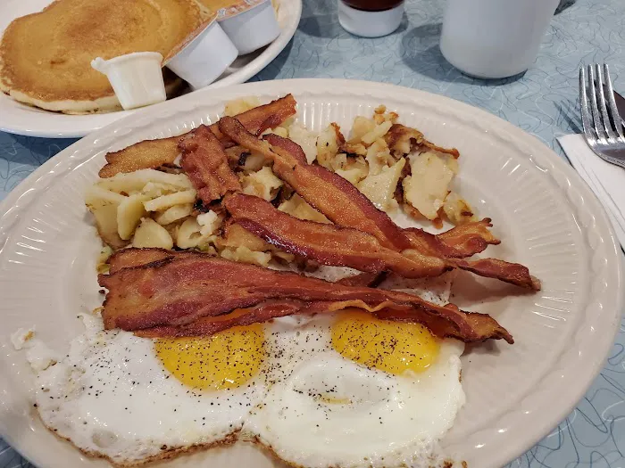 Dobbs Diner Picture 10