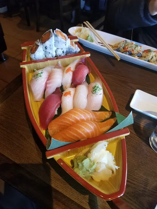 Lemon Tree Asian Cuisine Picture 6
