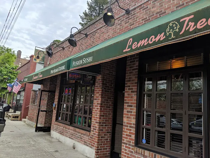 Lemon Tree Asian Cuisine Picture 1