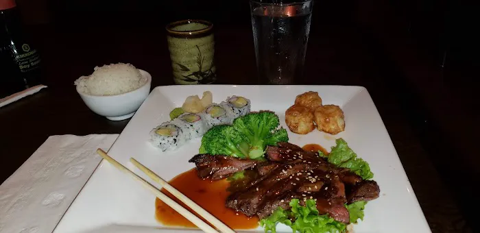 Lemon Tree Asian Cuisine Picture 7