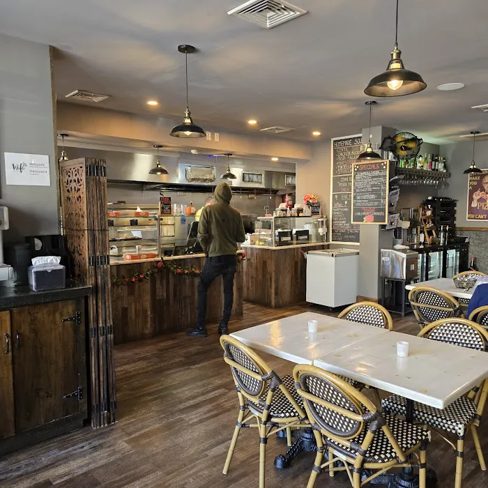 Bella Rosa Pizzeria Picture 9