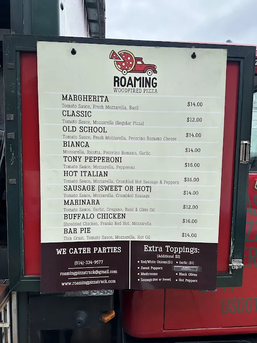 Roaming Woodfired Pizza Picture 2