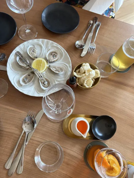 Louie's Next Door Picture 4