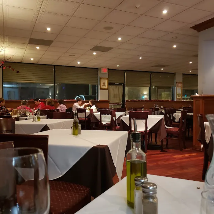 Scaramella's Restaurant Picture 5