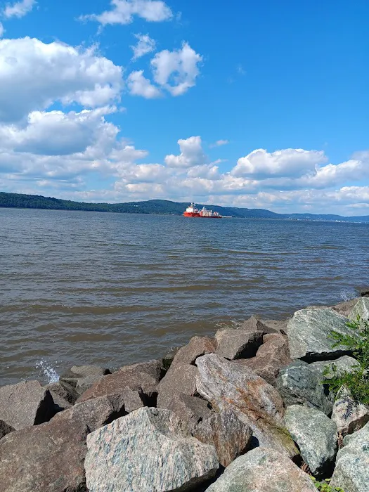 Hudson Social Picture 6