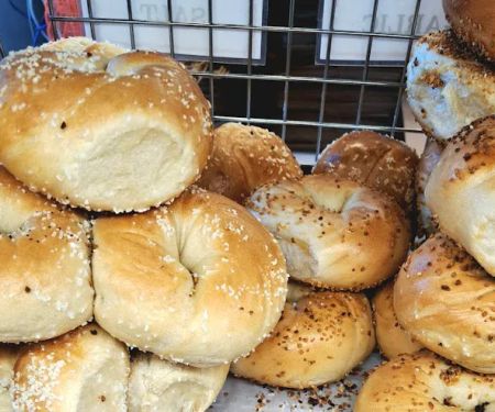 Three Star Bagels