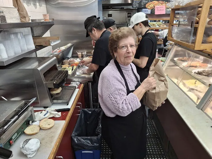 Three Star Bagels Picture 4