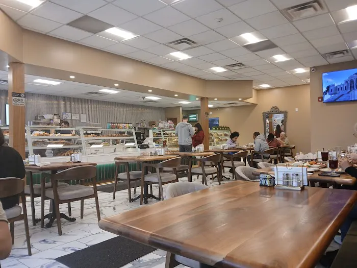 Vanilla Bakery & Cafe Picture 3
