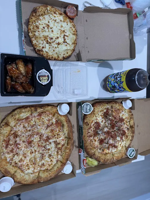Papa Johns Pizza Picture 3